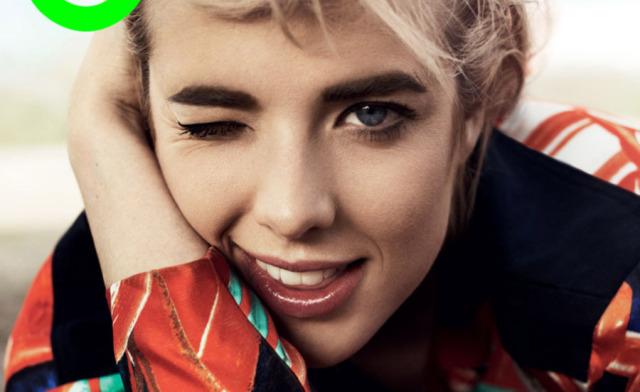 Agyness-Deyn-i-D-Summer-2012-01