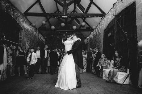 rustic wedding blog photo credit Aaron Collett (44)