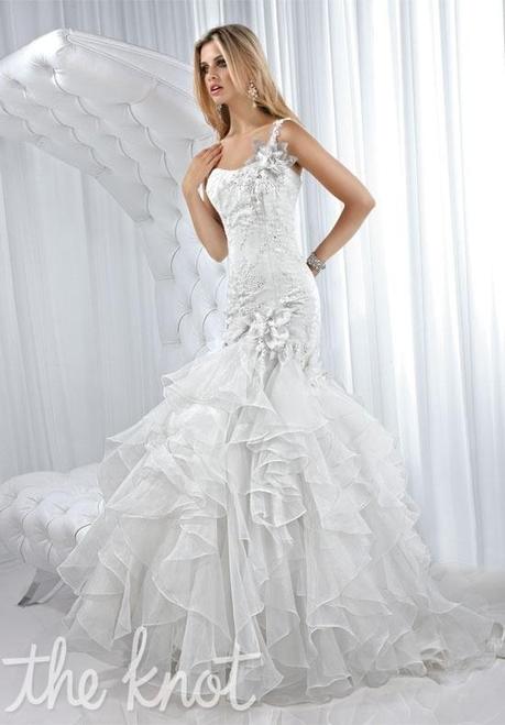 mermaid wedding dress, impressions bridal, wedding gowns, wedding dress trends