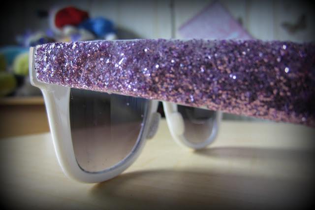 DIY: Glitterific Sunglasses!