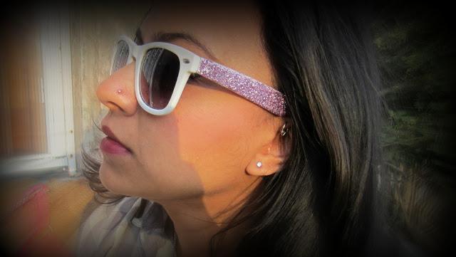 DIY: Glitterific Sunglasses!