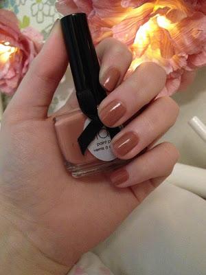 Review/First Impressions: Ciaté Nail Polish in Pocket Money 107