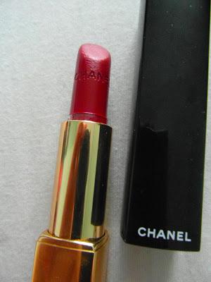 Chanel Rouge Allure 99 Pirate Review and Swatch - Paperblog