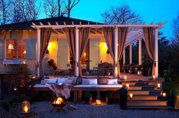 Romantic outdoor space