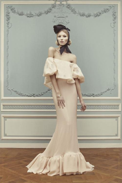 thebeautyoffashion:


Ulyana Sergeenko spring-summer 2013