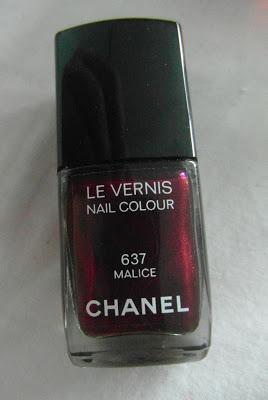 Chanel Nail Vernis in Malice Review and Swatches