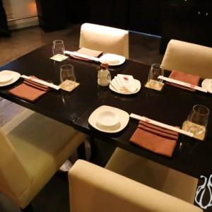 HotDog_Beyond_HD&B_Hamra_Lebanon12