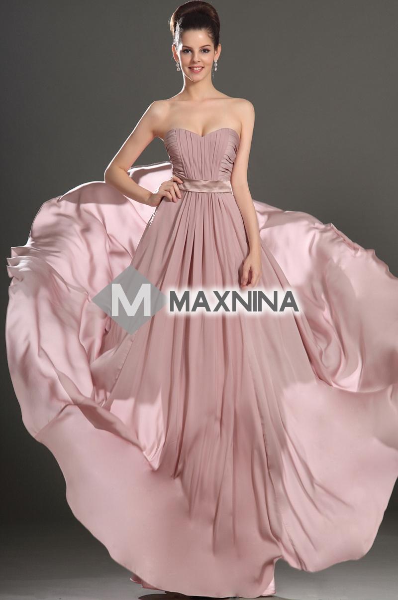 Maxnina dresses