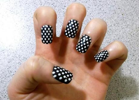 Vintage polka-dot #2 | NOTD