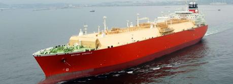 The British Emerald was the world’s largest LNG carrier when it launched in 2007. It was also the first vessel built by Hyundai Heavy Industries that used GE’s electrical propulsion technology. The ship generates electricity by burning waste gasses that evaporate from the holding tanks. The power generators can also switch to diesel. (Credit: General Electric)