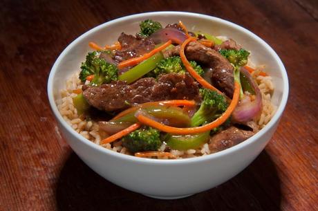 Pompeian Oil and BlogHer Food '13 Contest! photo BeefStir-Fry_zps9a92bde5.jpg