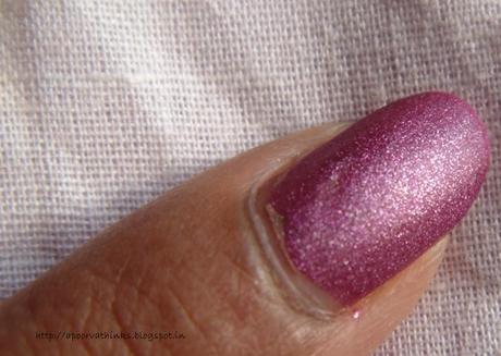 3 Avon Simply Pretty Suede Nail Enamel - Review, Swatches