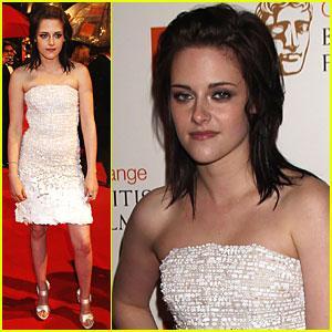 Kristen Stewart Named World's Best Dressed Woman...WTF?!