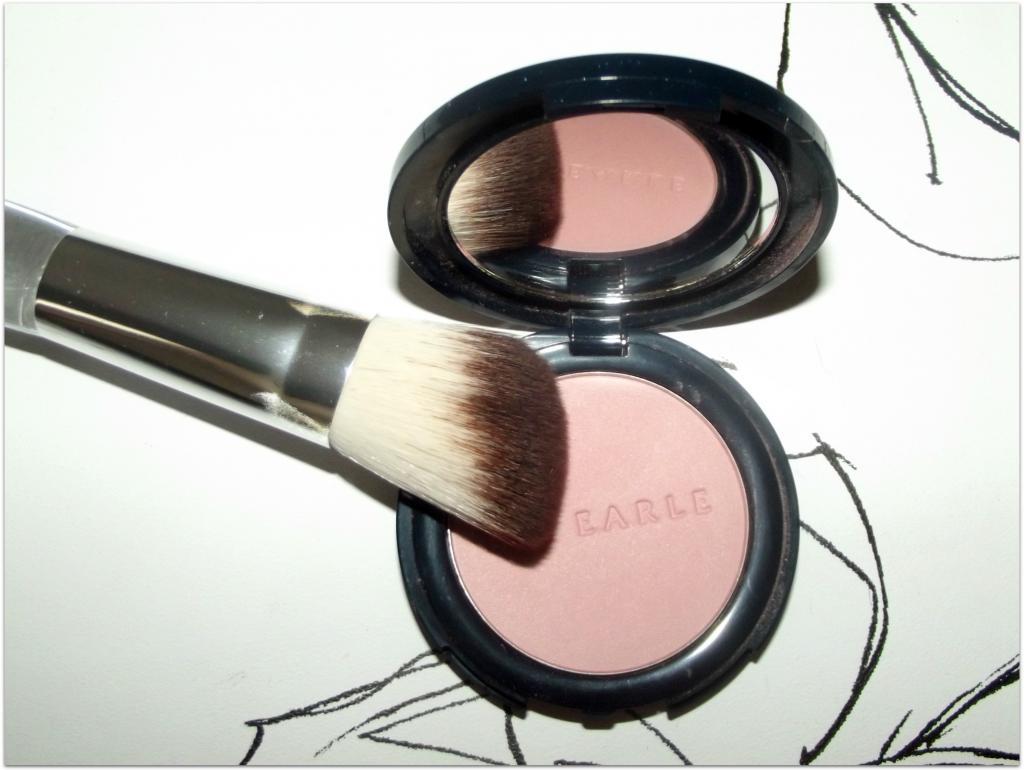 Liz Earle, Healthy Glow Powder Blush, Camellia, Liz Earle Blush Brush, Review