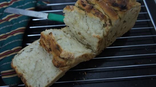 Rosemary & Garlic Pull Apart Bread