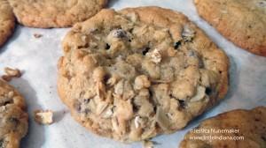 Oatmeal Chocolate Chip Cookies