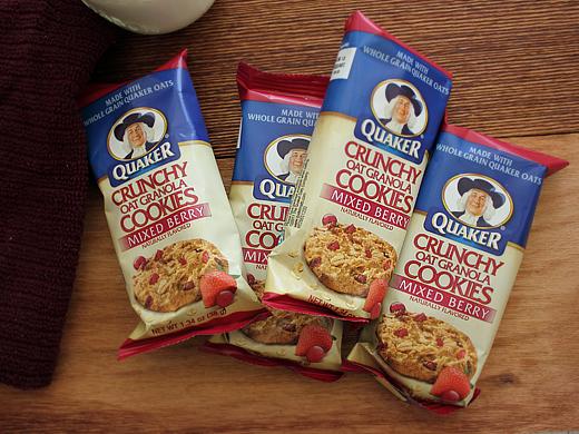 A Day at the Beach with Quaker Mixed Berry Cookies