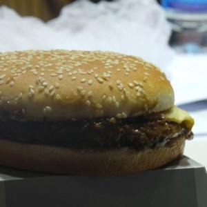 McDonalds_Lebanon_French_Pepper_Burger_Taste_World16
