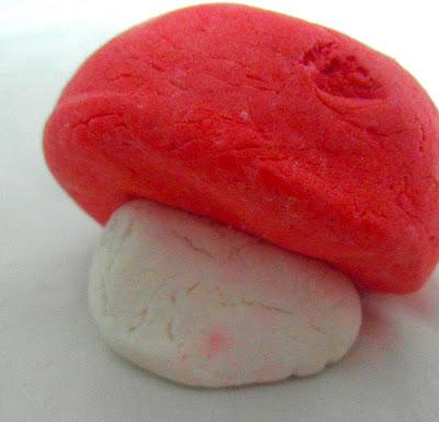 Lush cosmetics bubble bar in Magic Mushroom and The Carrot