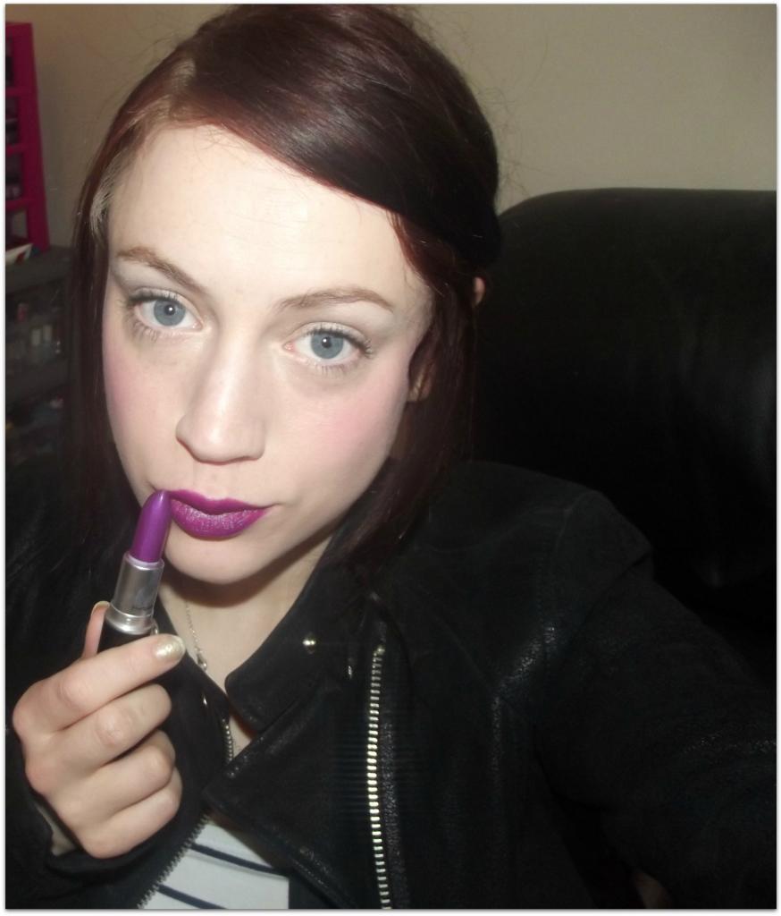 MAC, Violetta, Review, MAC PRO Shade