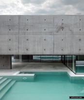 House in Urgnano by Matteo Casari Architetti