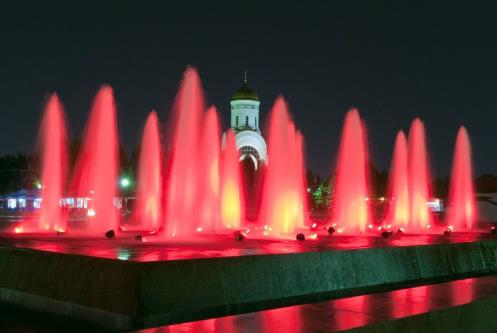 At Moscow's Victory Park on Poklonnaya Hill there are 1,418 fountains - one for every day of the war.
