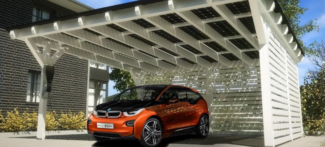 The Solarwatt Carport feeds solar energy directly into the BMW i Wallbox (Credit: BMW Group)