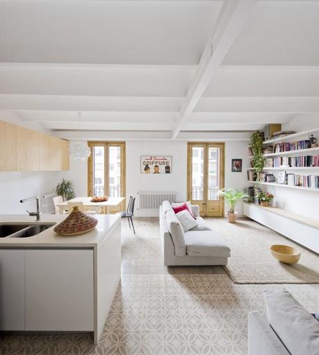 Reforma de una vivienda en Barcelona by Anna and Eugeni Bach 3
