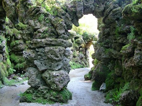 rock in the japanese gardens - powerscourt - ireland