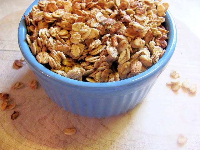 Crunchy Peanut Butter Granola!