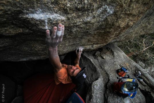 Zack on a crimpy V11 near Prime Rib. It's one thing to climb hard, it's another thing to do so in between full work weeks.