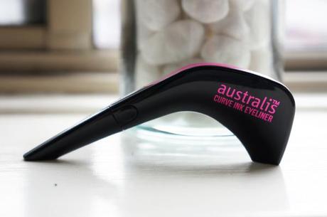 australis curve eyeliner