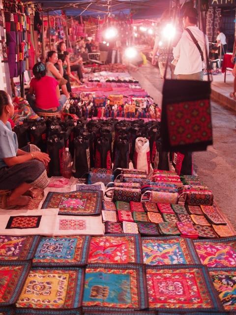 P4280318 モン族のナイトマーケット / Hmong night market, Luang Prabang