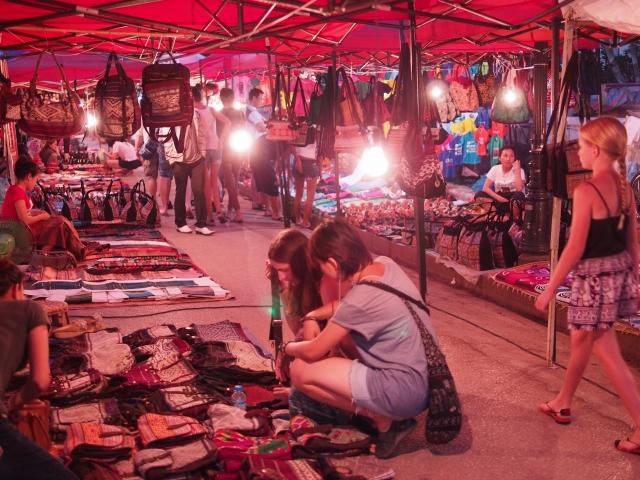 P4280314 モン族のナイトマーケット / Hmong night market, Luang Prabang