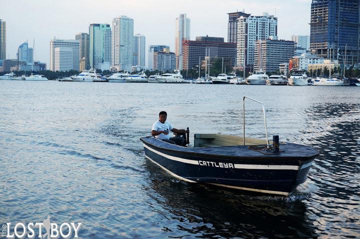 Manila Bay Sunset Cruise on a Yacht