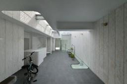 Torus by N MAEDA ATELIER