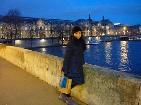 Le Seine Paris blue hour
