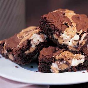 Weight Loss Dessert Recipe: Gooey Peanut Butter Chocolate Brownies