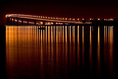 Pont_île_de_Ré_de_nuit