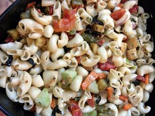 Hot and spicy pasta salad