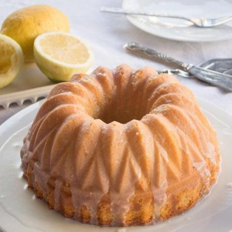 Lemon Bundt Cake - L (10)