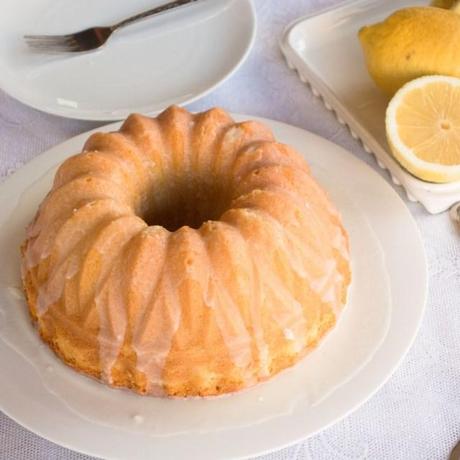 Lemon Bundt Cake - L (11)