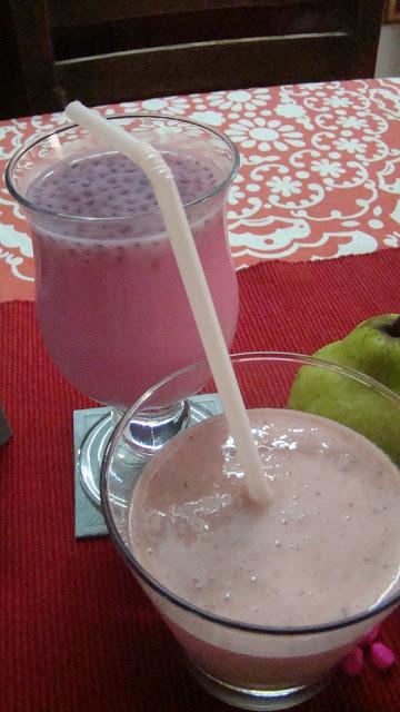 Berry Lassi/Smoothie And Hot days of Summer