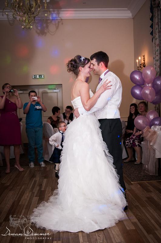 Leeds Wedding Photography at the Moortown Baptist Church of the first dance together