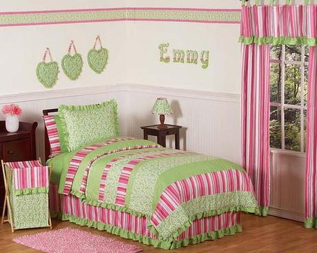 Summer Bedroom Makeovers for Girls