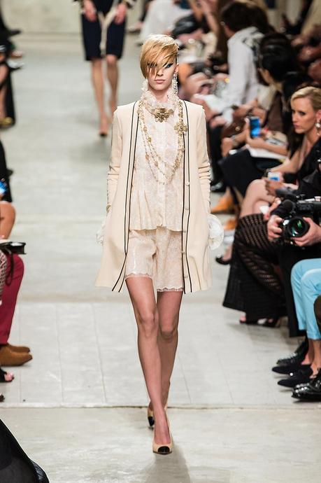 chanel resort2014 runway 30 113418542649Trending Now: Pretty Pearls