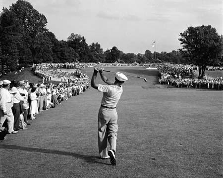1950 US Open: Hogan with a one-iron at the 18th at Merion [click to enlarge]