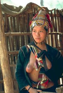 An Akha tribal woman from northern Thailand. Basically a Yunnanese grouping.