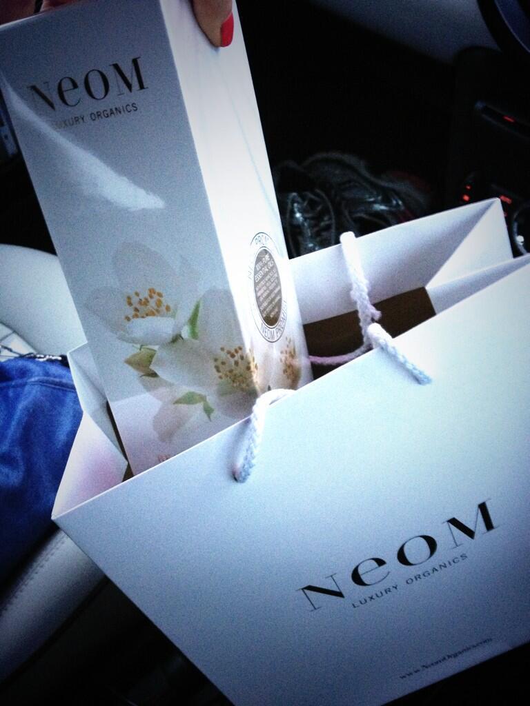 Neom  