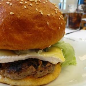 Bar_Tartine_Cour_Saint_Michel_Beirut17